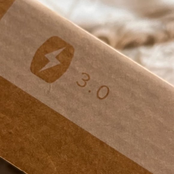 NWT - Phone Soap 3.0 UV Sanitizer & Charger - Picture 3 of 6